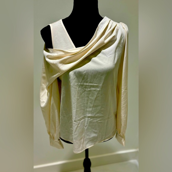 J.ING ivory long sleeve blouse - Picture 1 of 8